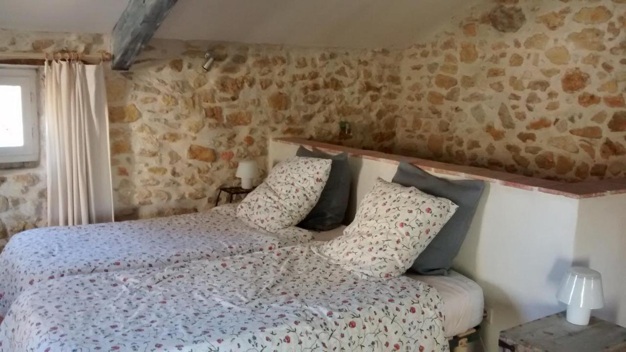 Gite H.Petit Vagnas Екстериор снимка